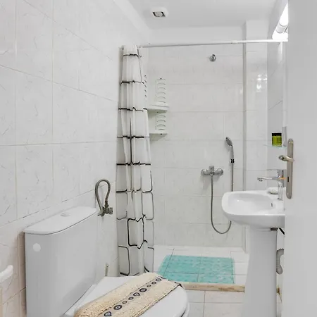 Seafront In Chania 7 Apartment *