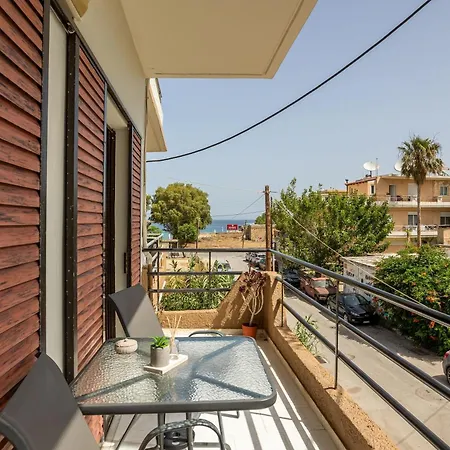 Seafront In Chania 7 아파트 *