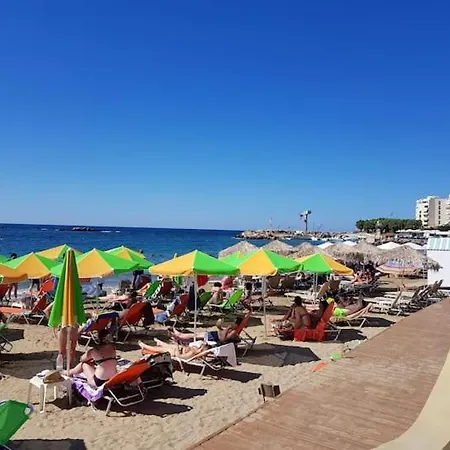 Seafront In Chania 7 아파트